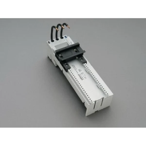 Адаптер Woehner EEC 32A, 60mm система, 1 DIN-рейка 63×200mm